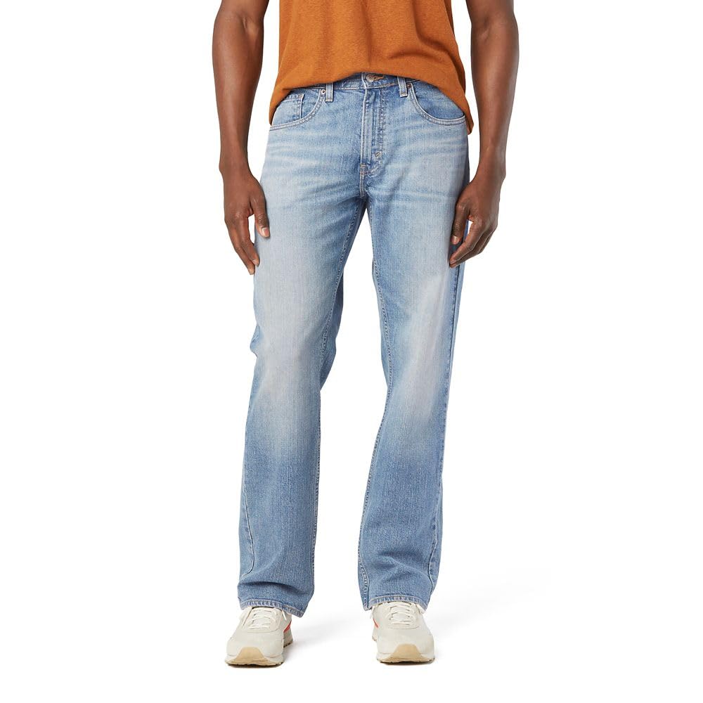 Levi Strauss Signature Gold Men's Relaxed Fit Flex Jeans (Available in Big & Tall)