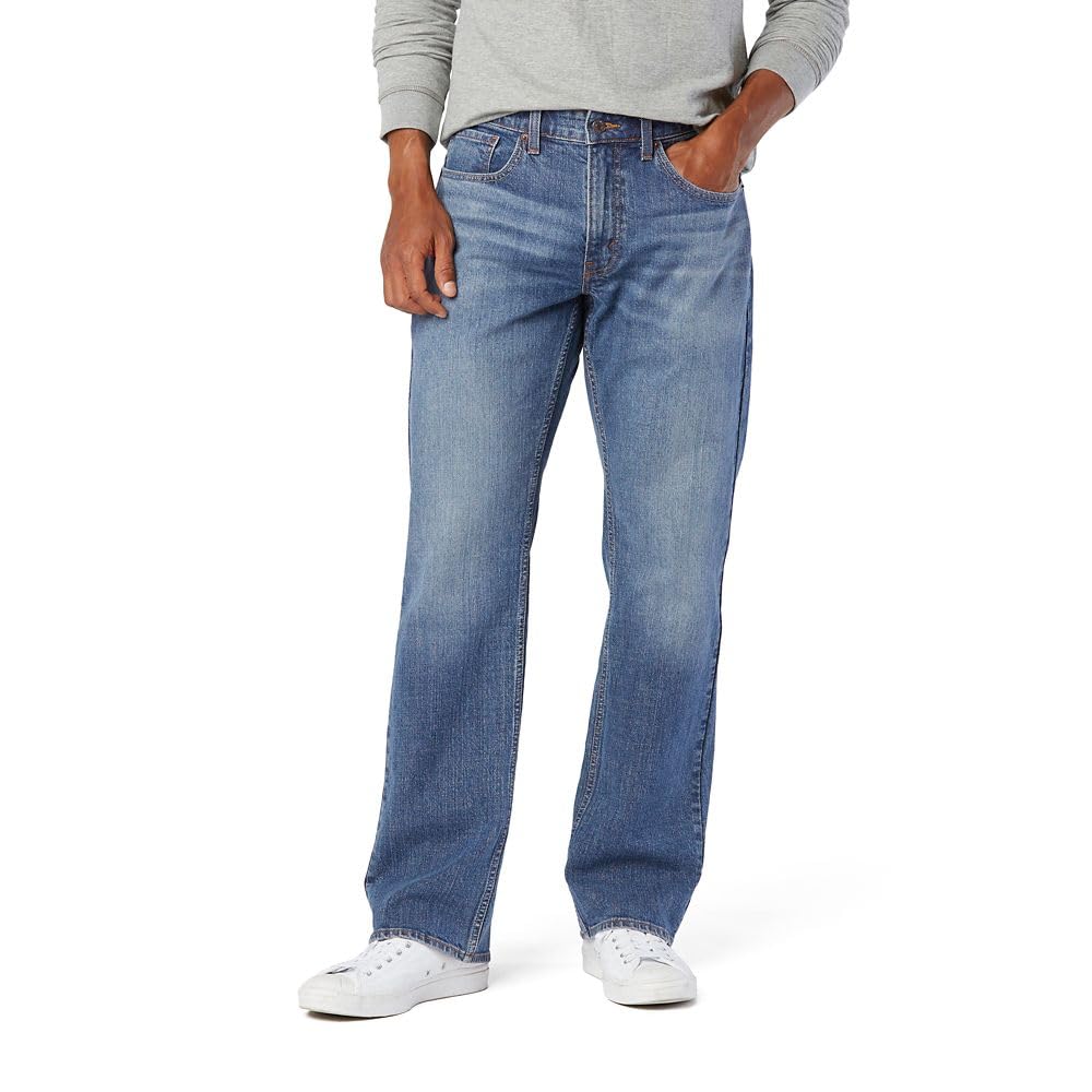 Levi Strauss Signature Gold Men's Relaxed Fit Flex Jeans (Available in Big & Tall)