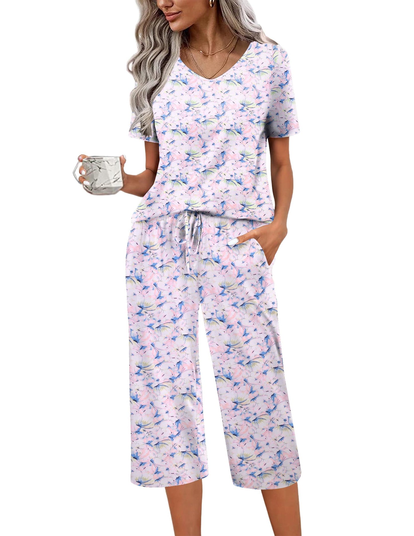 Ekouaer Womens Pajama Sets Soft Cotton Pj Short Sleeve Top with Capri Pants Sleepwear 2 Piece Print Loungewear,S-XXL