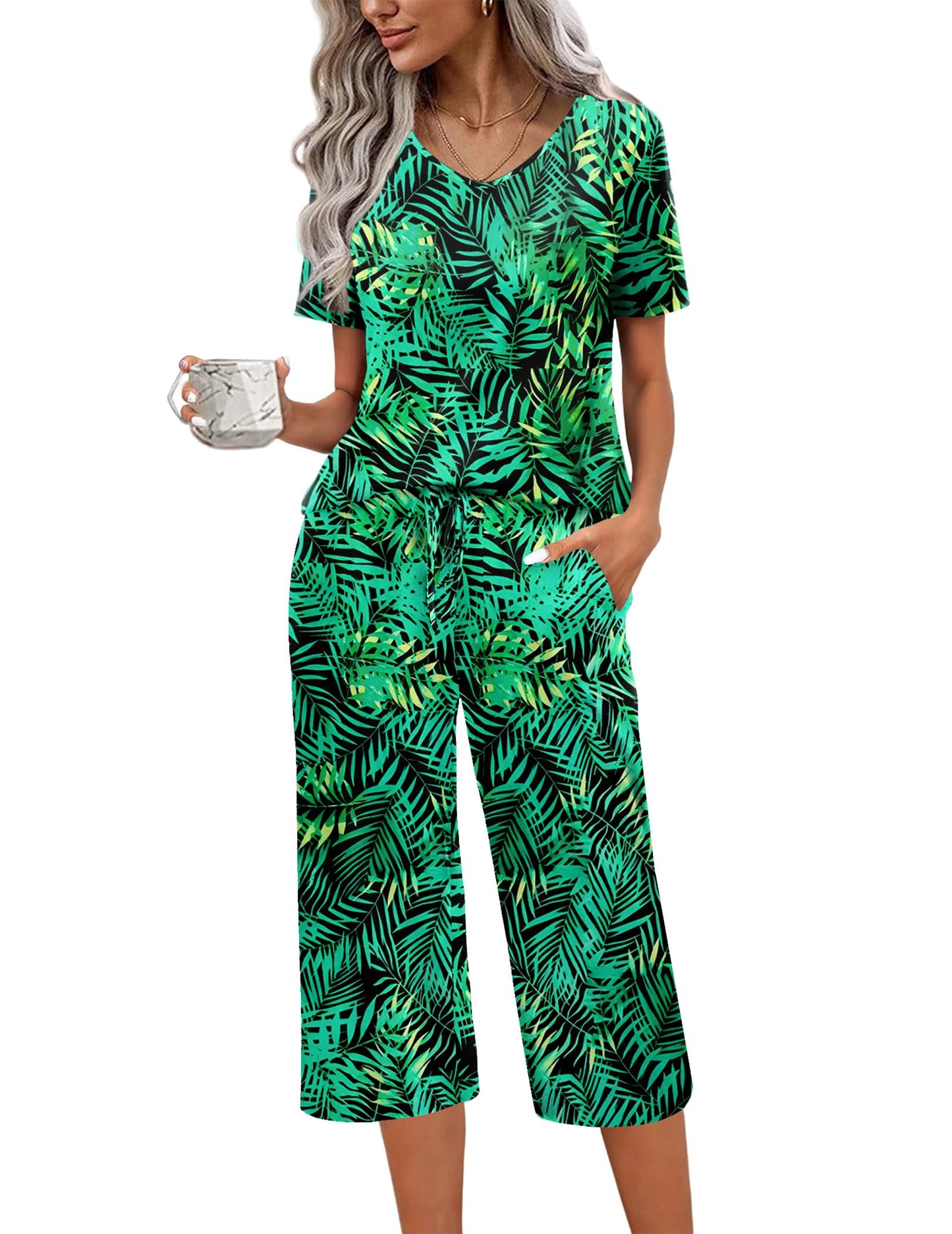 Ekouaer Womens Pajama Sets Soft Cotton Pj Short Sleeve Top with Capri Pants Sleepwear 2 Piece Print Loungewear,S-XXL